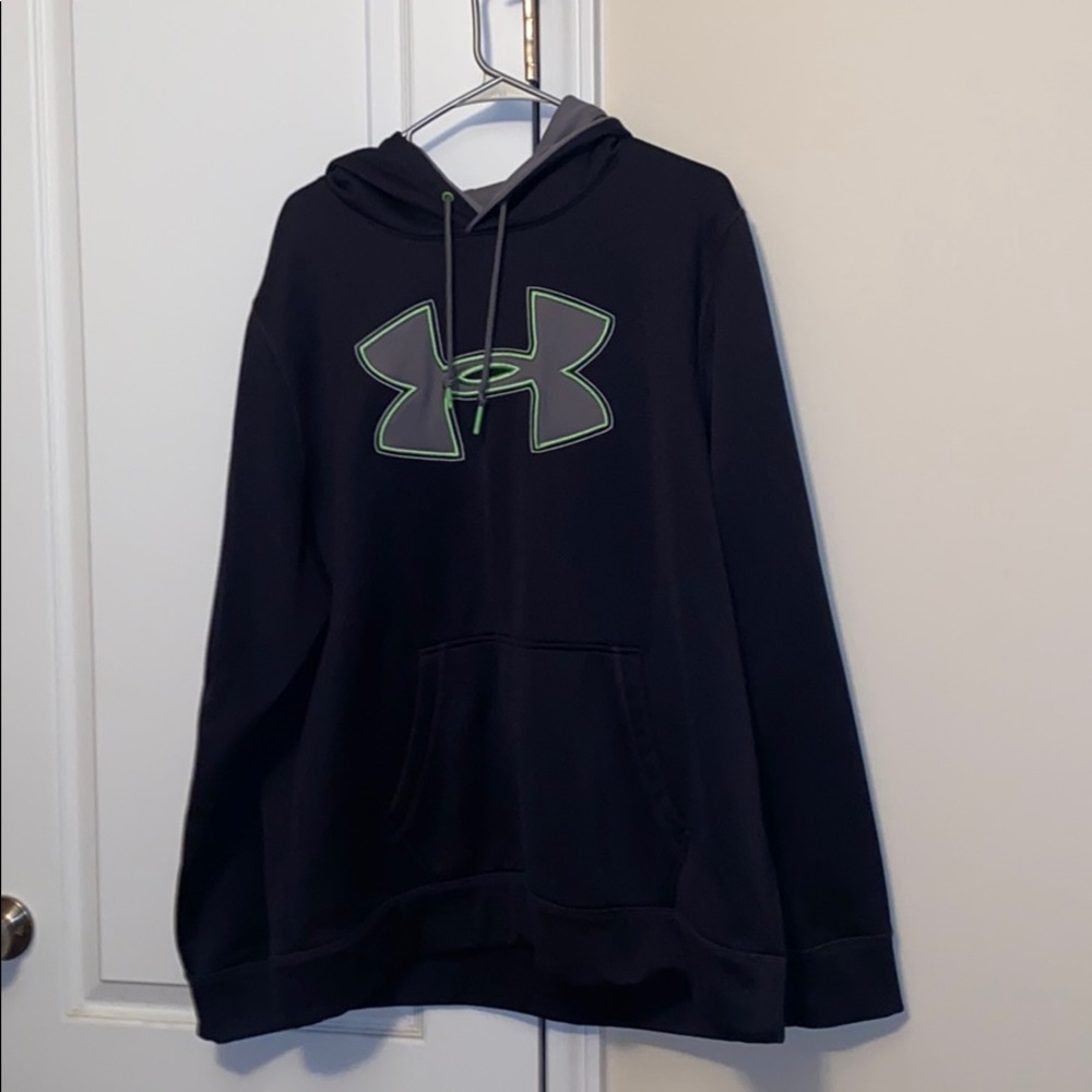 Under armour sweatshirt